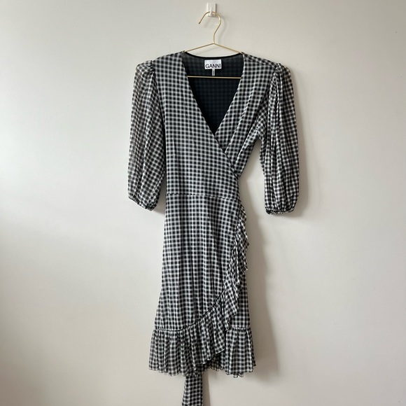 GANNI Black/White Check Gingham Print 3/4 Sleeve Mini Wrap Dress - Picture 3 of 8